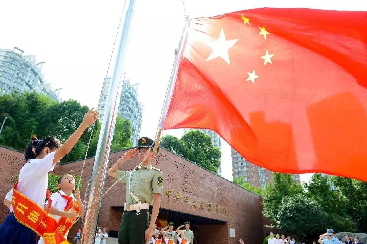 惨败!陶汉林空砍33+13,山东男篮最后时刻被深圳队一波流带走胜利
