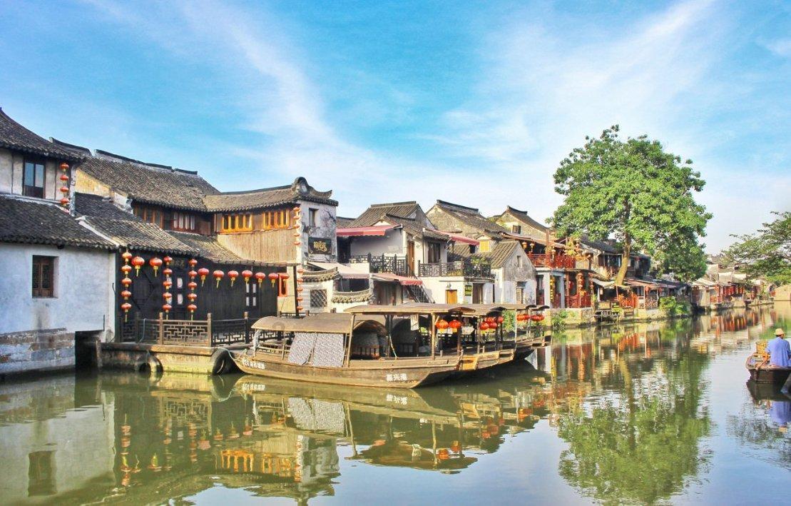 甄嬛竟如此白切黑!明知安陵容多心,为啥还把浮光锦赏给浣碧?